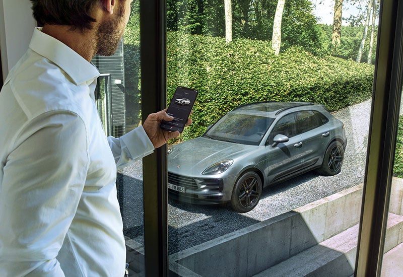 Porsche Okemos in Okemos MI