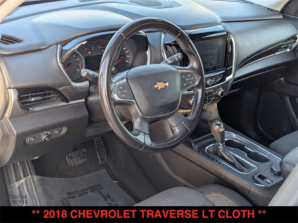 2018 Chevrolet Traverse LT Cloth w/1LT