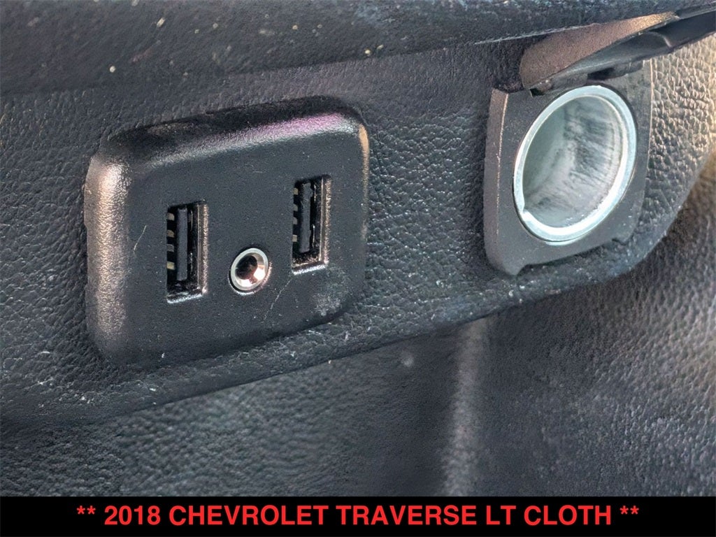 2018 Chevrolet Traverse LT Cloth w/1LT