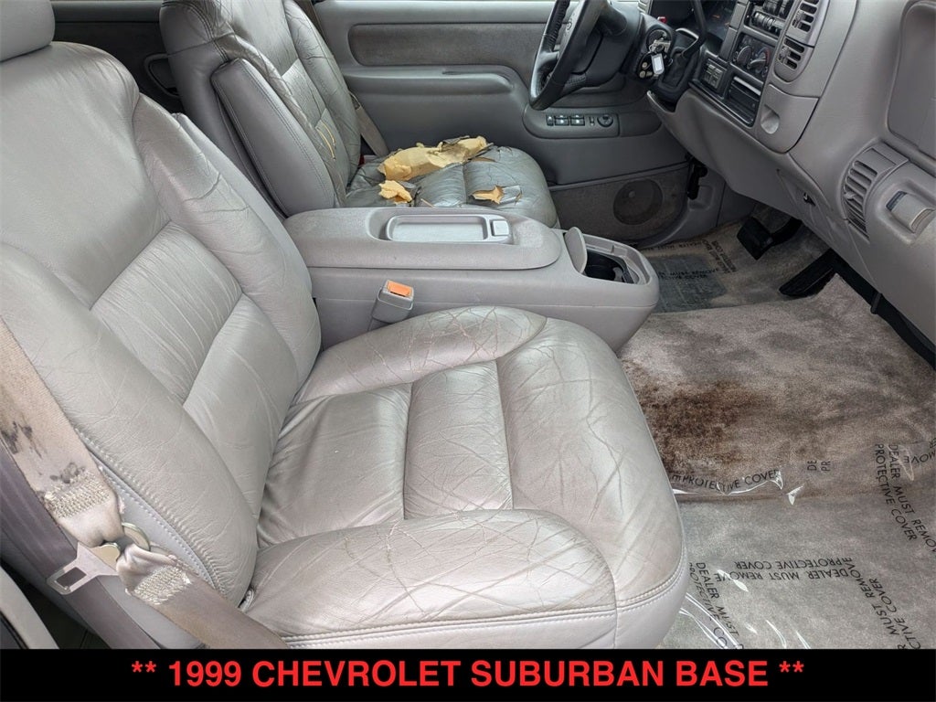1999 Chevrolet Suburban 1500 Base