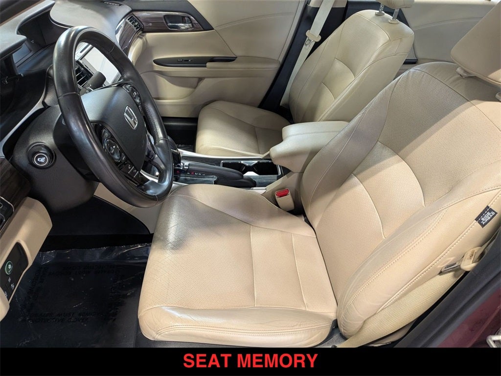 2017 Honda Accord EX-L w/Navigation and Honda Sensing