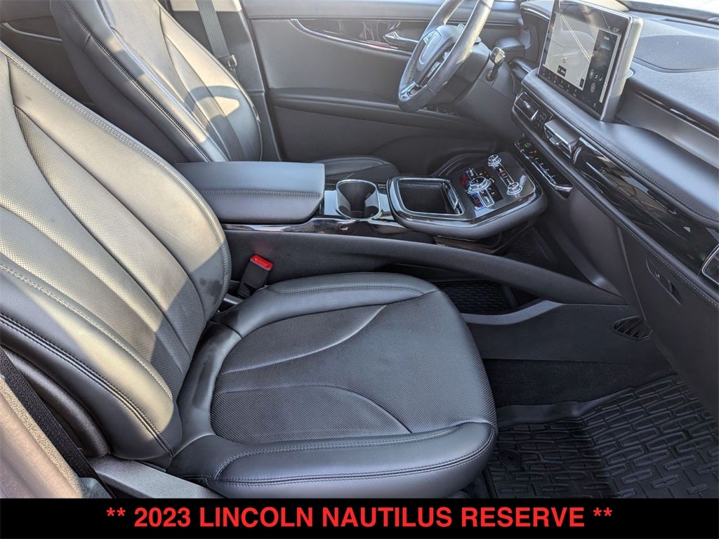 2023 Lincoln Nautilus Reserve