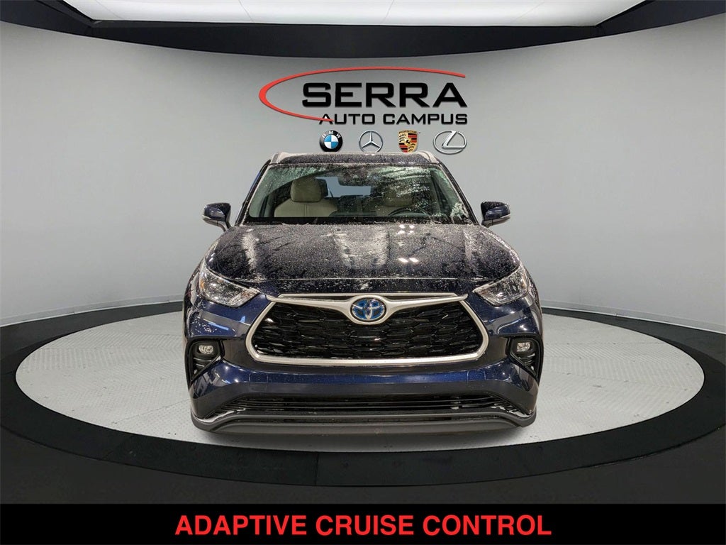 2022 Toyota Highlander Hybrid XLE
