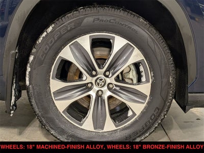 2022 Toyota Highlander Hybrid XLE