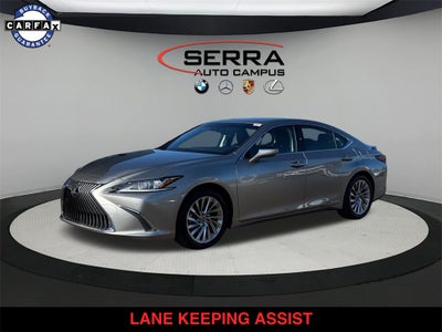 2019 Lexus ES 300h Luxury