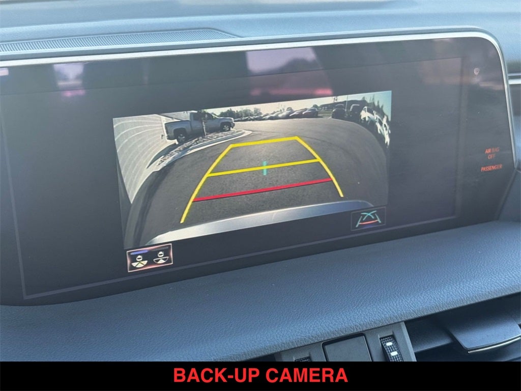 2019 Lexus ES 300h Luxury