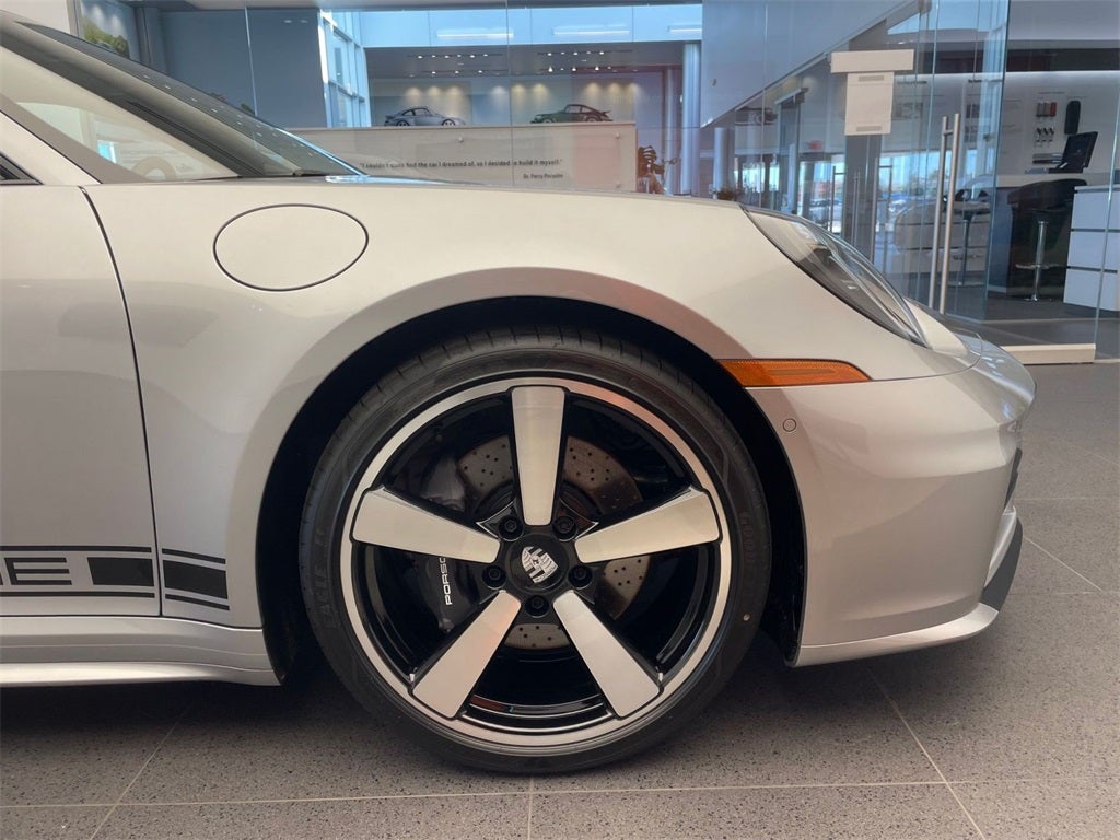 2026 Porsche 911 Carrera