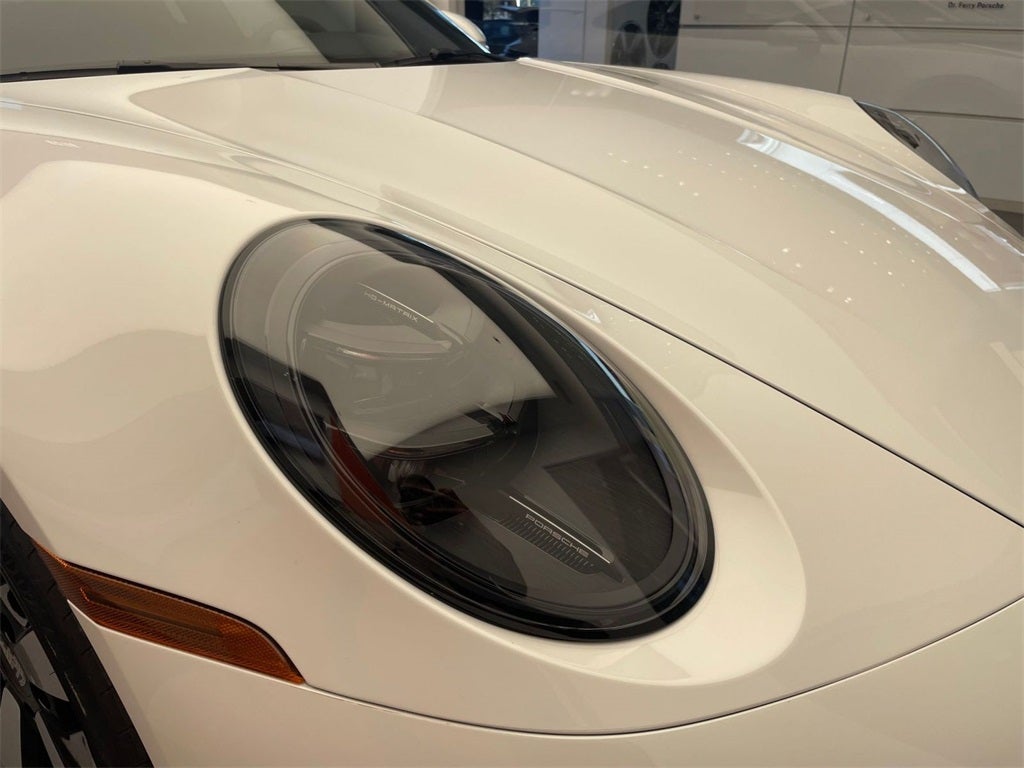 2025 Porsche 911 Carrera