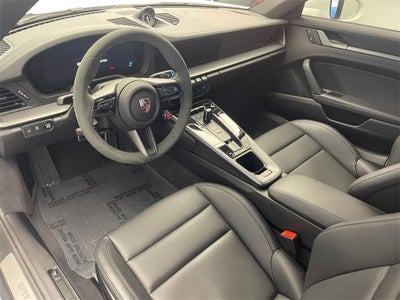 2025 Porsche 911 Carrera