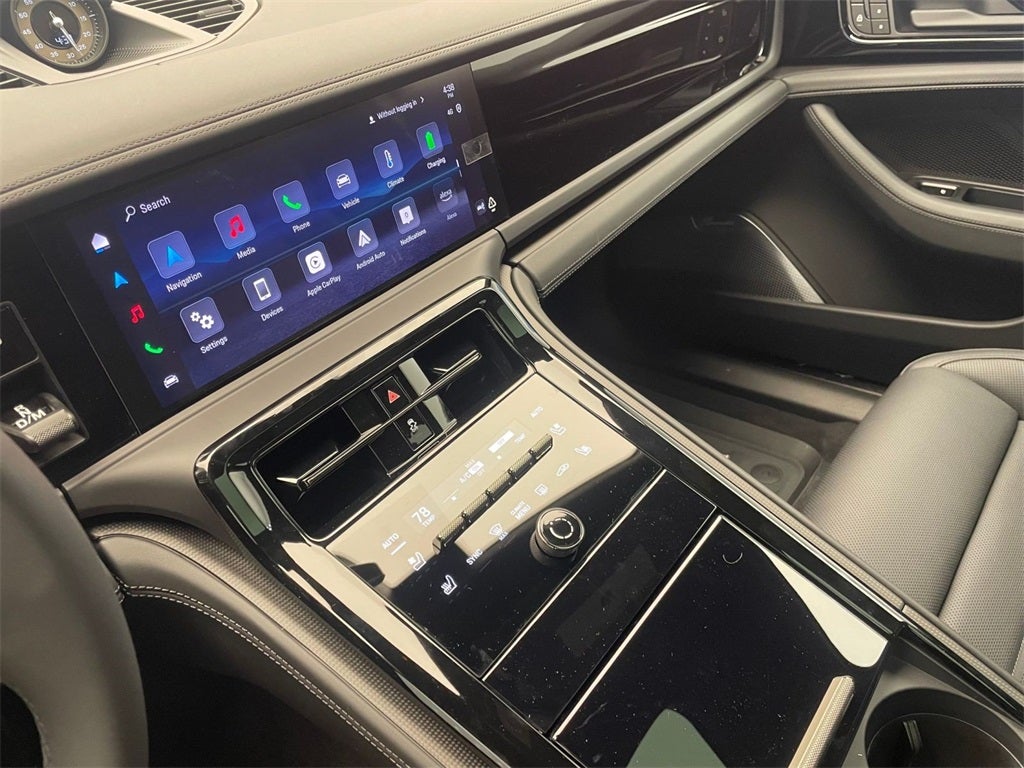 2026 Porsche Panamera Turbo