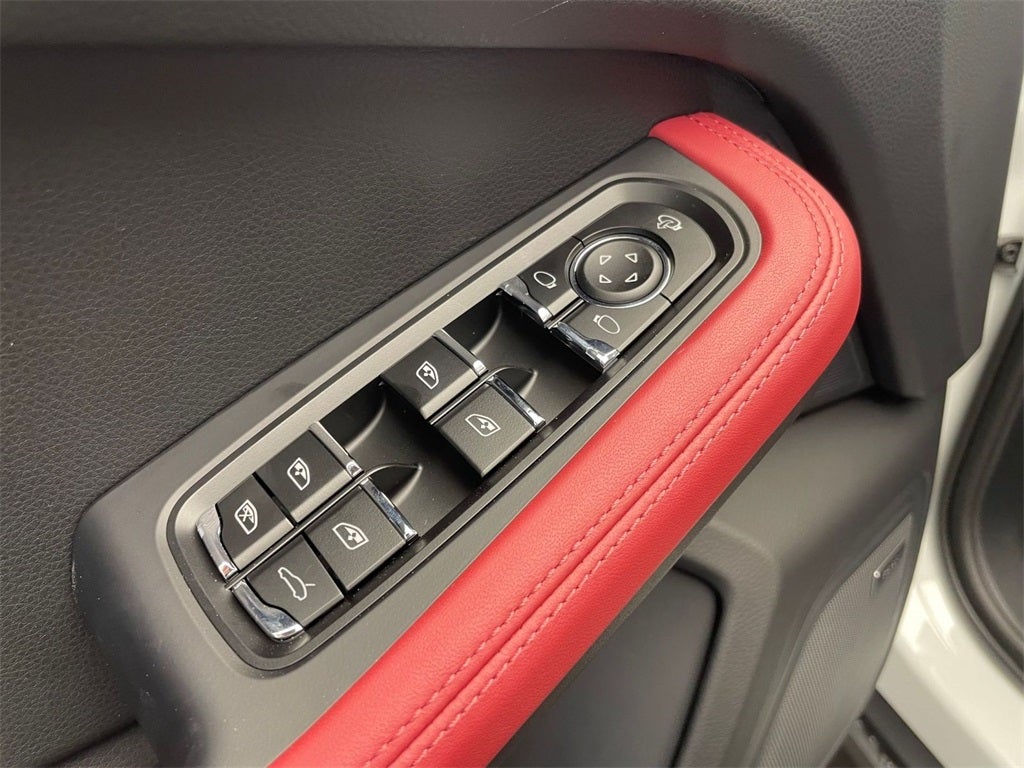 2026 Porsche Macan T