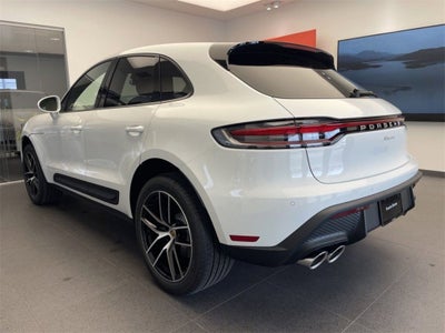 2025 Porsche Macan Base
