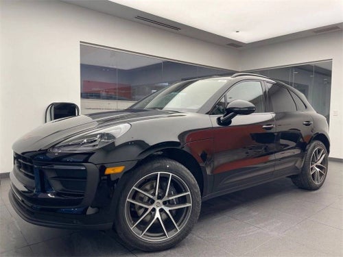 2026 Porsche Macan Base