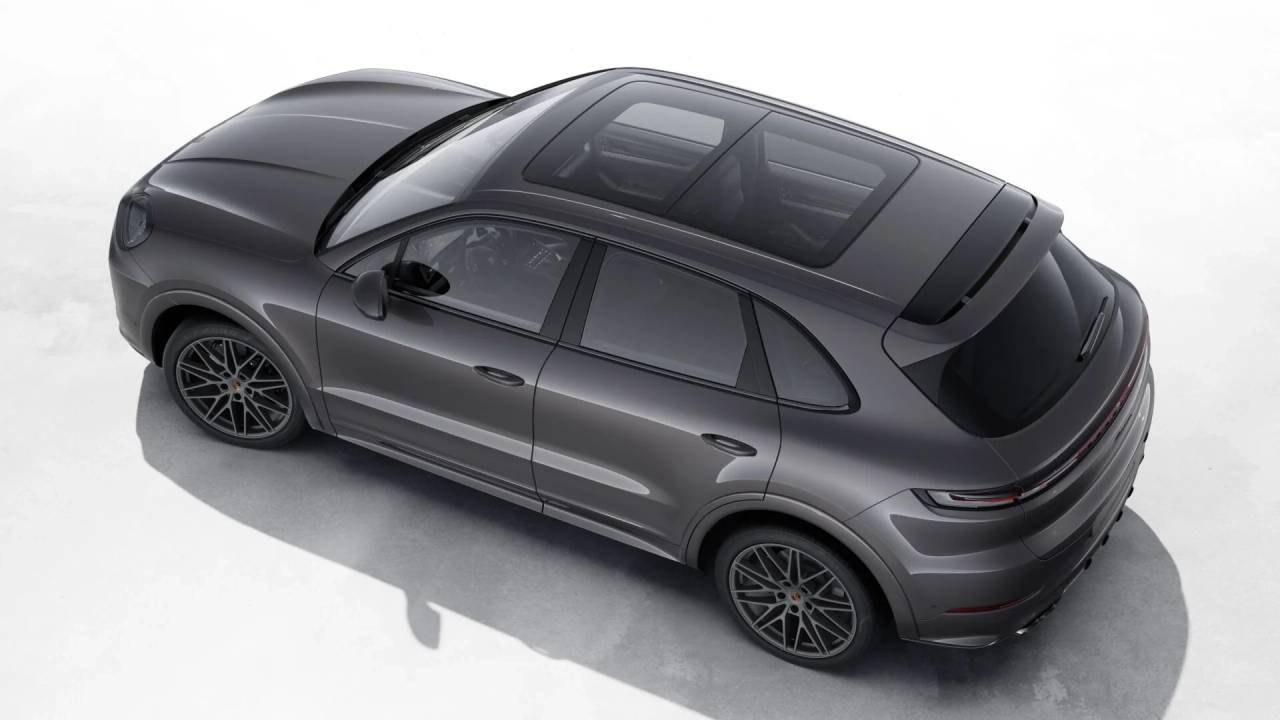 2025 Porsche Cayenne Base