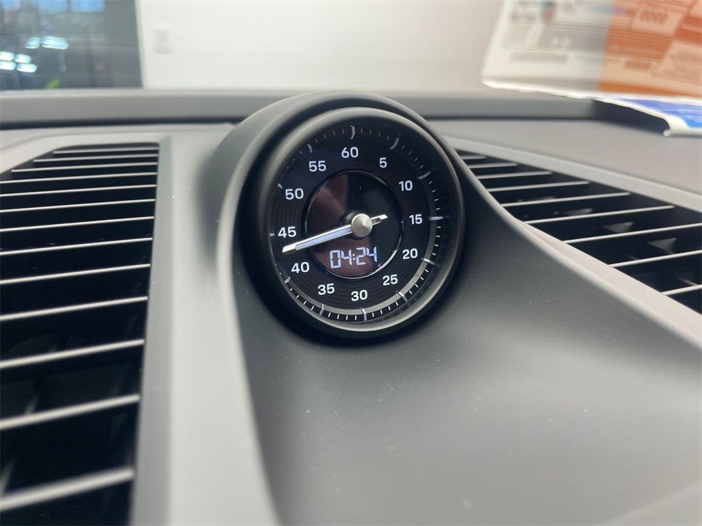 2025 Porsche Macan 4S