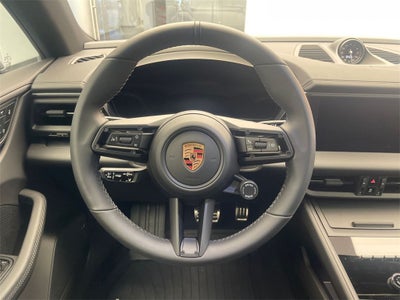2025 Porsche Macan 4S
