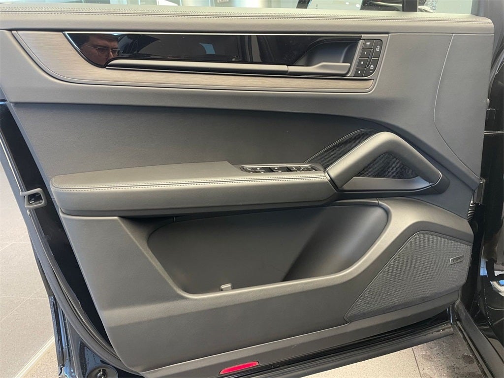 2026 Porsche Cayenne GTS