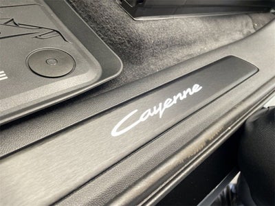 2025 Porsche Cayenne Base