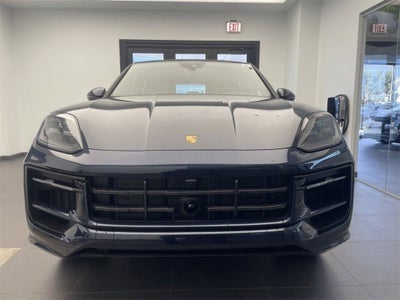 2025 Porsche Cayenne Base