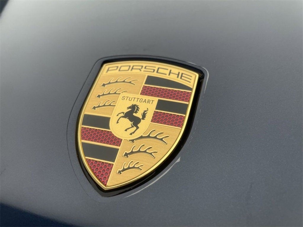 2025 Porsche Cayenne Base