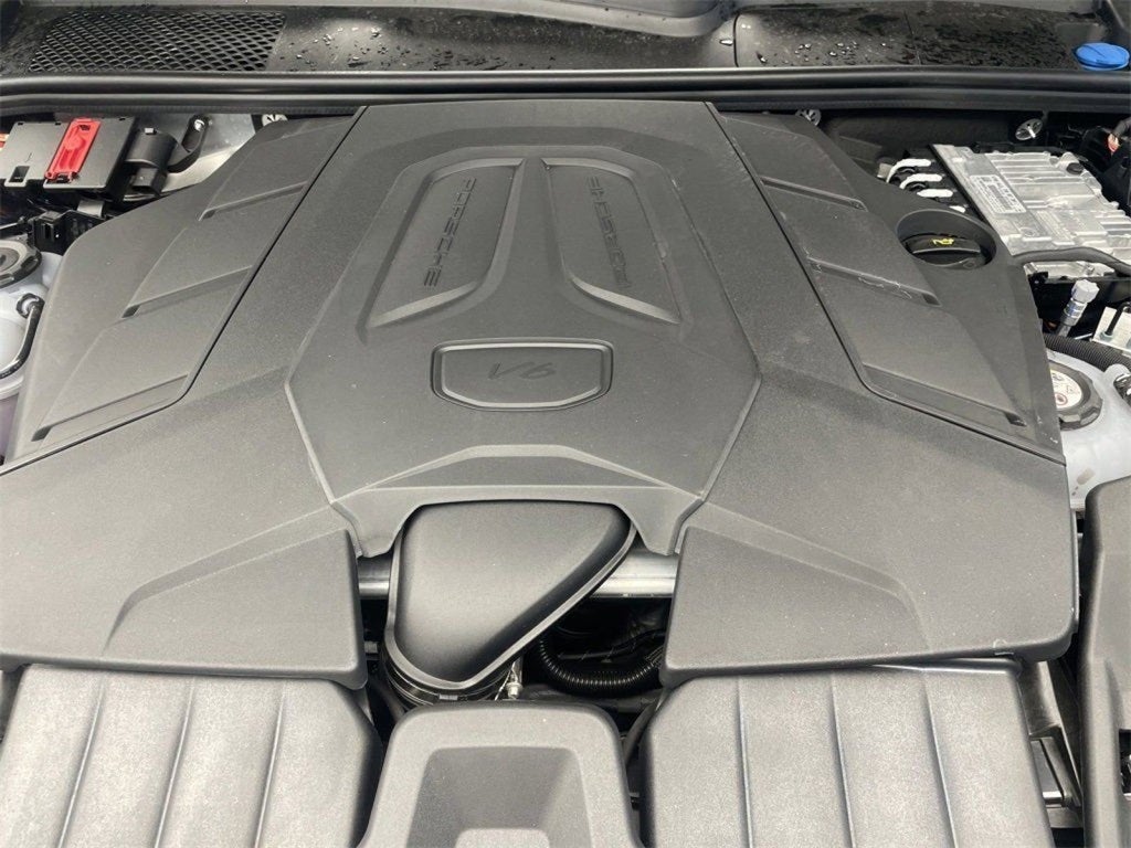 2025 Porsche Cayenne Base