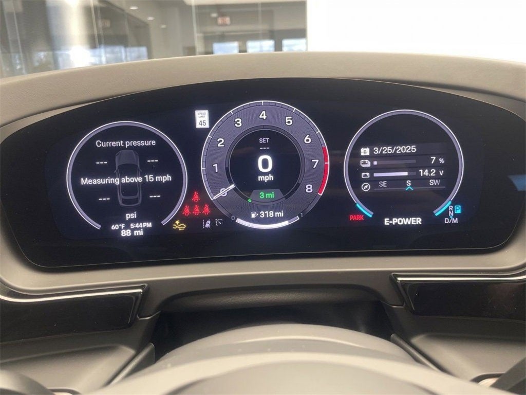 2025 Porsche Cayenne Base