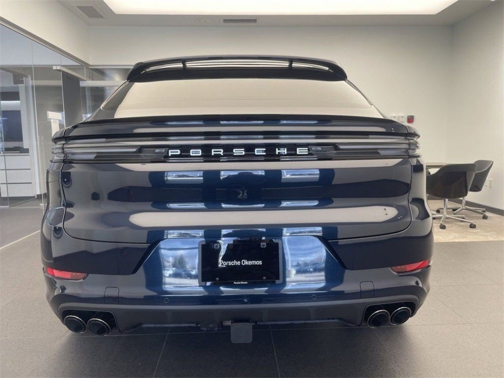 2025 Porsche Cayenne Base