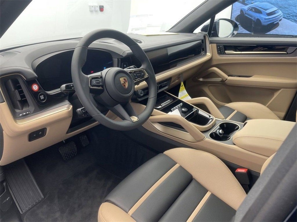 2025 Porsche Cayenne Base